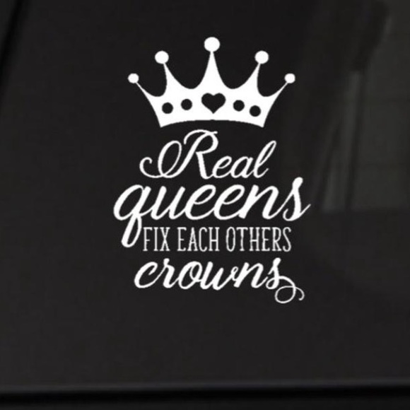 Meet your Posher, SimpLee DeVINE - Picture 1 of 1